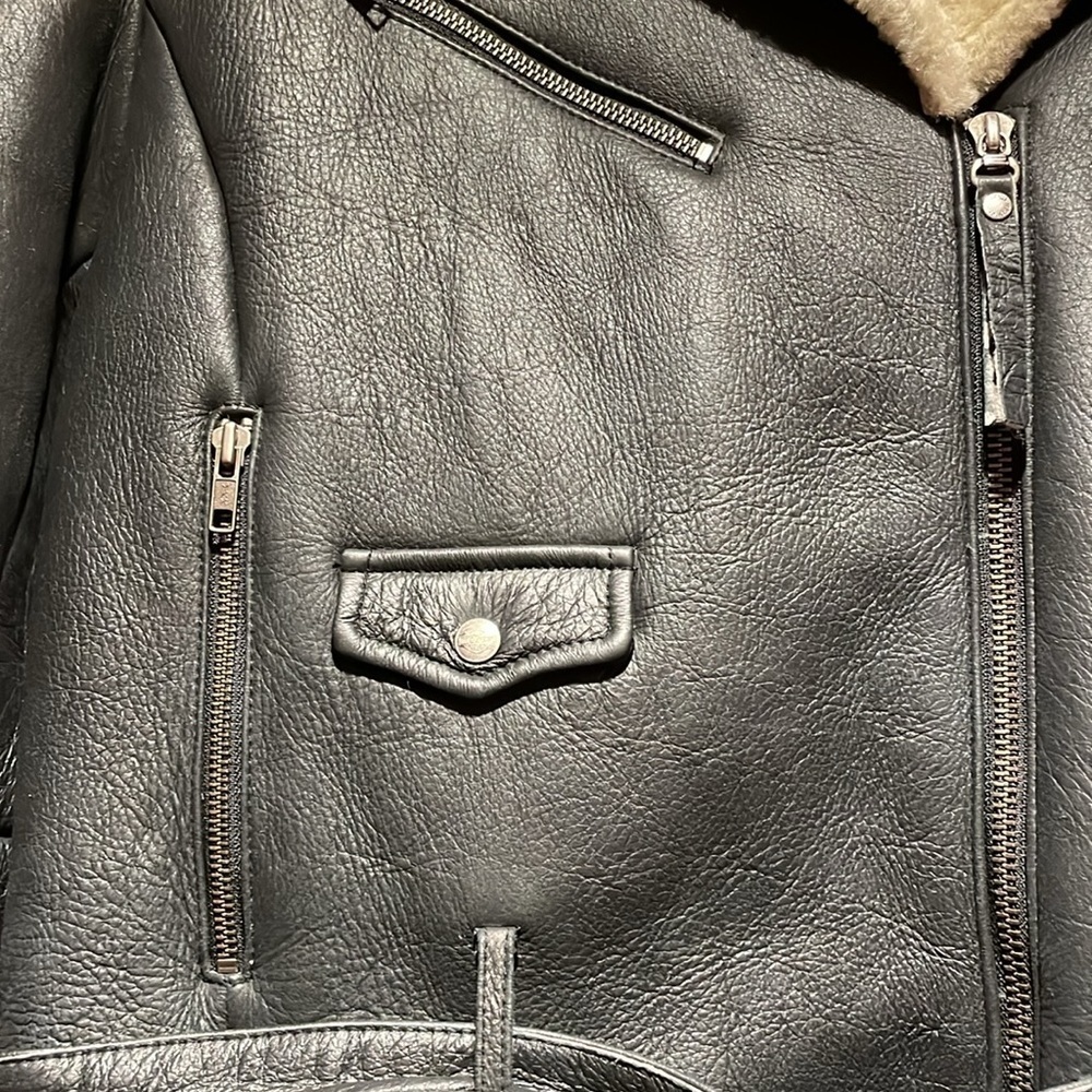 Harley Davidson leather jacket - Picture 3 of 11